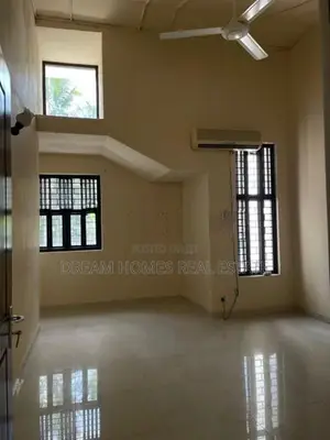 Luxury 2-Storey Residence for Sale – Prime Thalahena Location