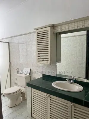 Luxury 2-Storey Residence for Sale – Prime Thalahena Location