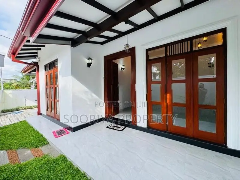 Architectural Designed Single Storey House for Sale - Piliyandala