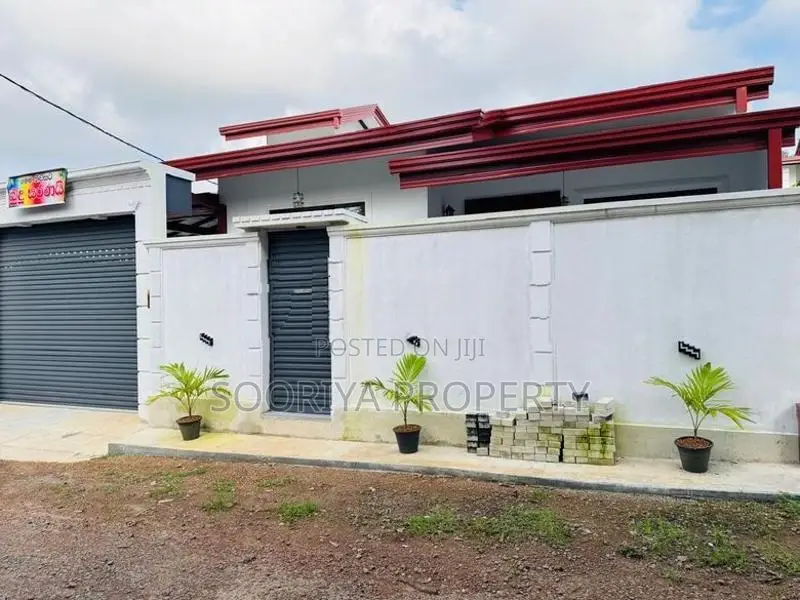 Architectural Designed Single Storey House for Sale - Piliyandala