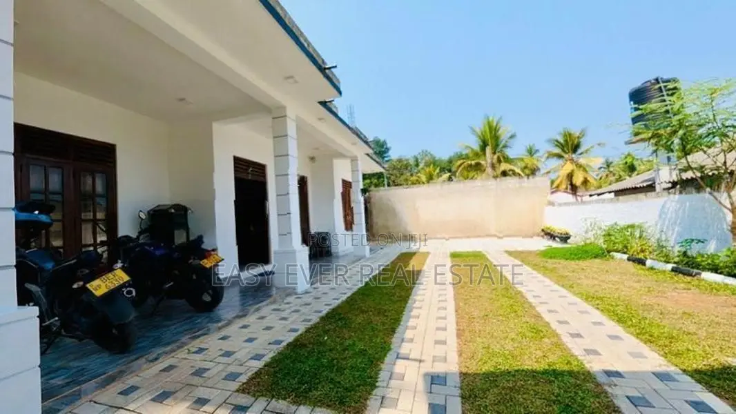 කඩවත – ඉඹුල්ගොඩ අලුත්ම දෙමහල් නිවසක් විකිණීමට / KK 11220