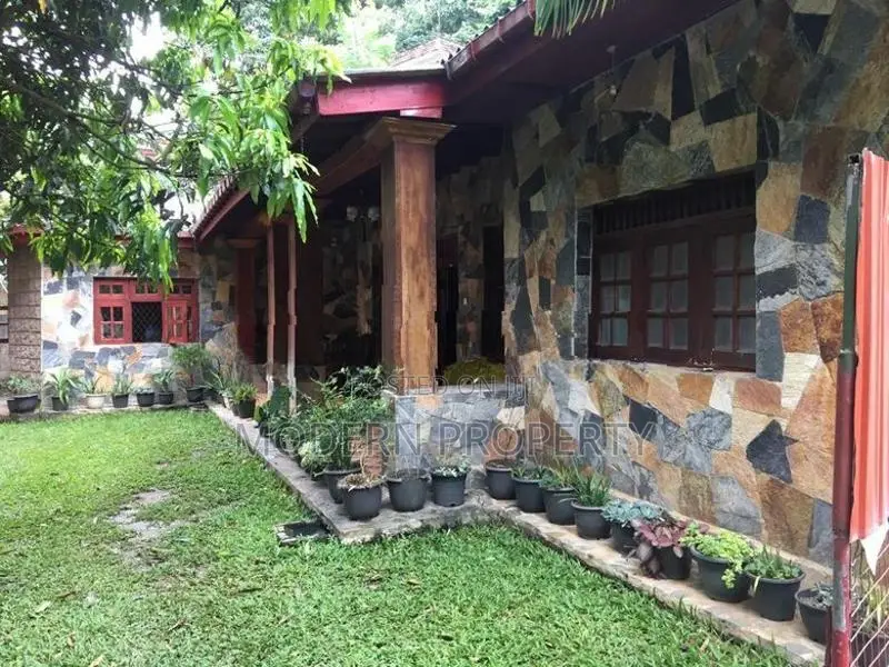 House’s for sale in kandy