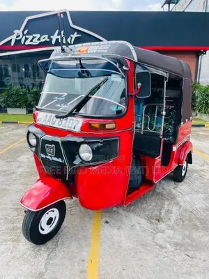 Bajaj RE 2014