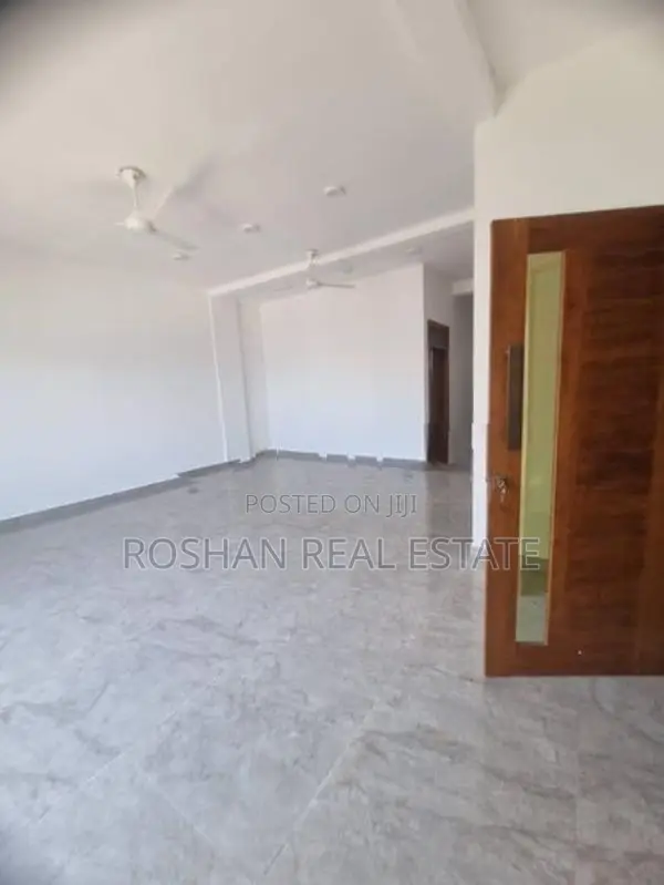 FULLY FURNISHED APARTMENT FOR RENT COLOMBO 3 ZA2600