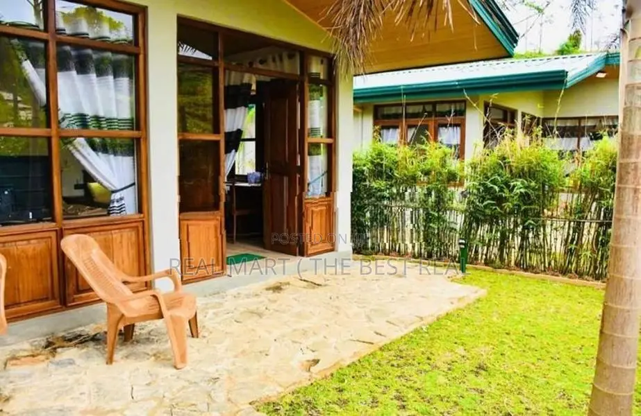 HATTON : 12-ACRE COMMERCIAL TEA ESTATE WITH RESORT FOR SALE