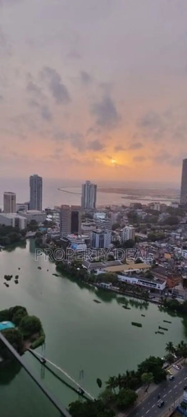 2 BR Apartment For Sale in Colombo - PDA272