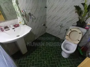 Moratuwa De Mel rd 2 bedrooms house for sale .