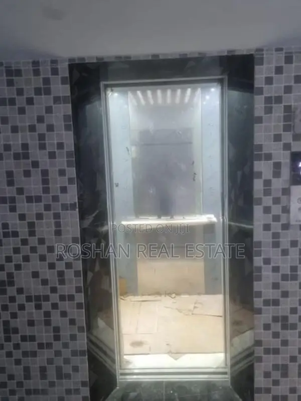 LUXURY SEVEN STORY BUILDING FOR RENT COLOMBO 3 MU2602