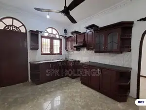 Luxury 4,600 Sq.Ft Two-Storey Residence – Rajagiriya