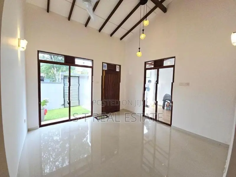 04BR Single Storey House for Sale in Homagama