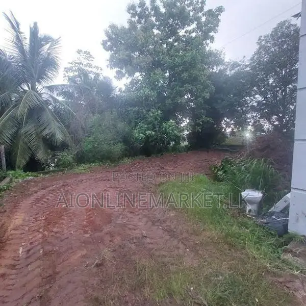 Talawathugoda Land for Sale