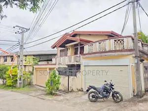 Kiribathgoda Town Luxury House for Sale