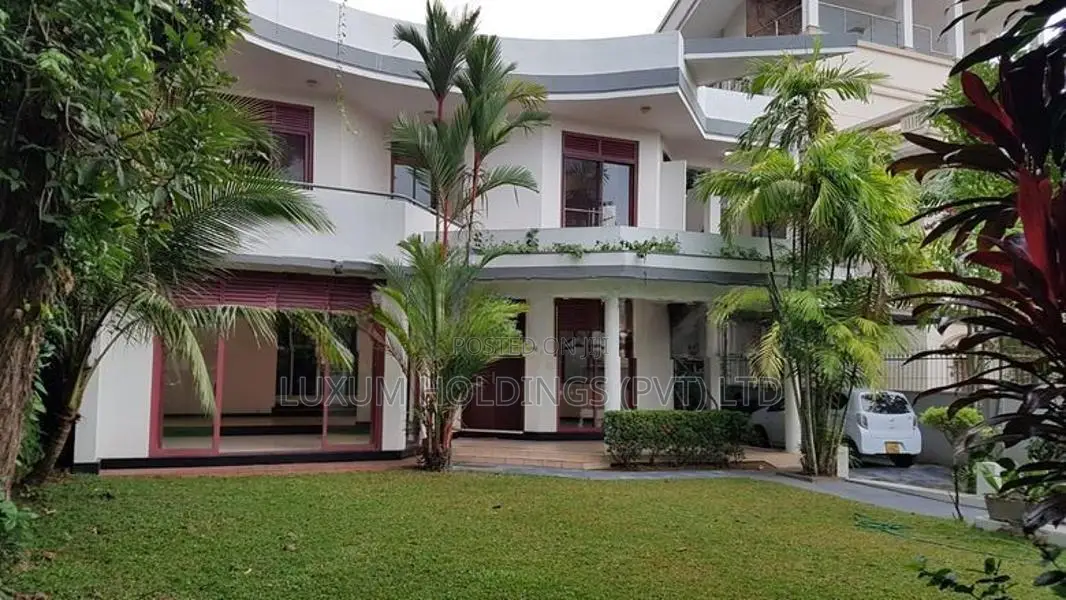 Luxury House For Rent Off Overseas school Battaramulla [ 1856C ]