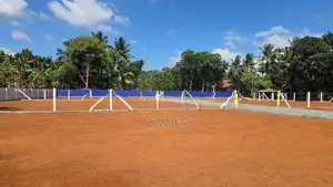 காணி விற்பனைக்குண்டு
