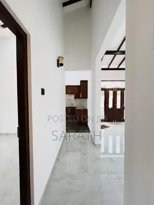Well Build Brand New House Sale Thalahena