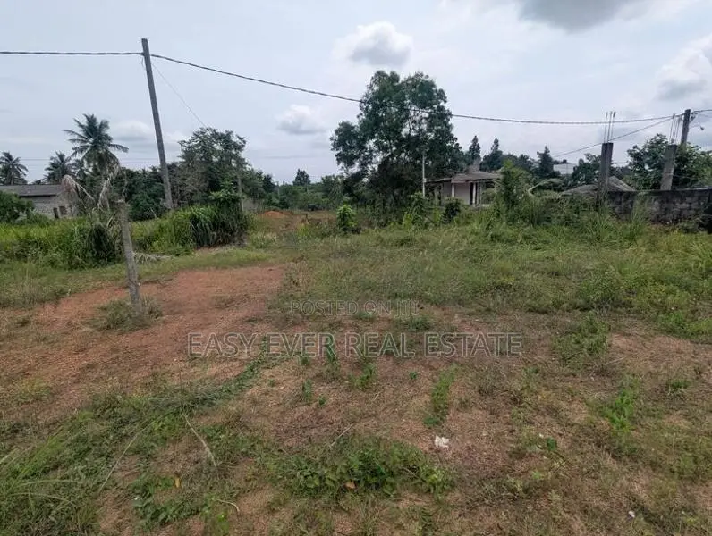 යක්කල කලගෙඩිහේන නගර වලට ආසන්නයෙන් පර්චස් 12.5ක වටිනා ඉඩමක් /ST 11058