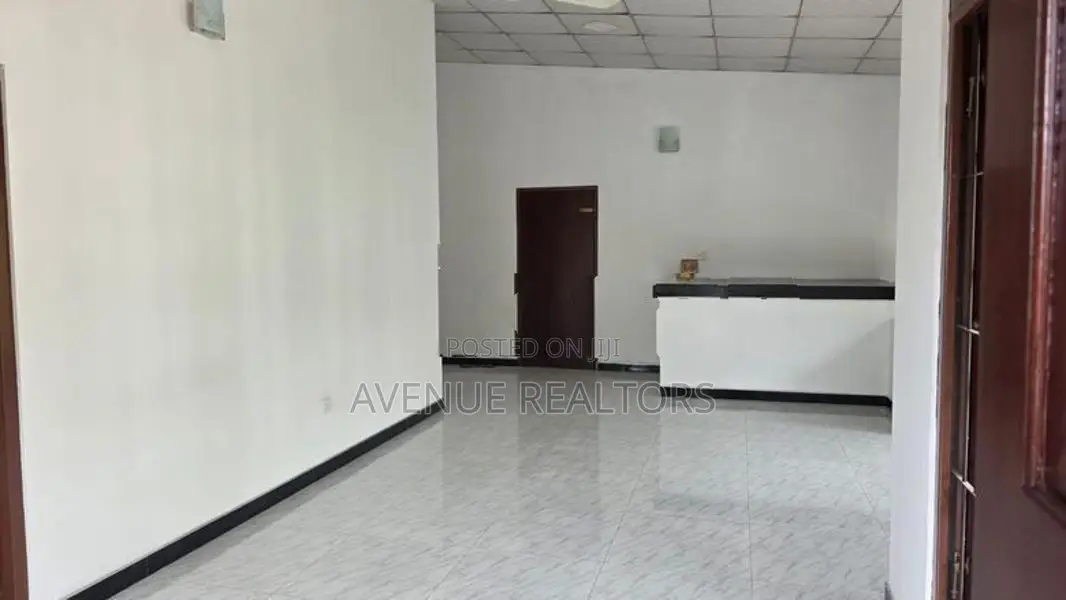 Twin House for Sale in Athurugiriya (HS4698)