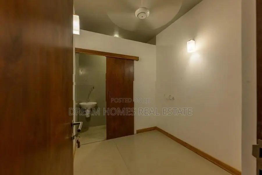Architect-Designed Luxury Three-Storey House for Sale in Kesbewa