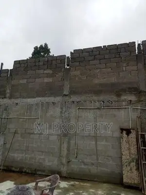 ( IS-1067) Valuable Residential Bare Land Sale in Padukka