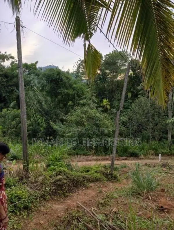 Land for Sale in Gampola