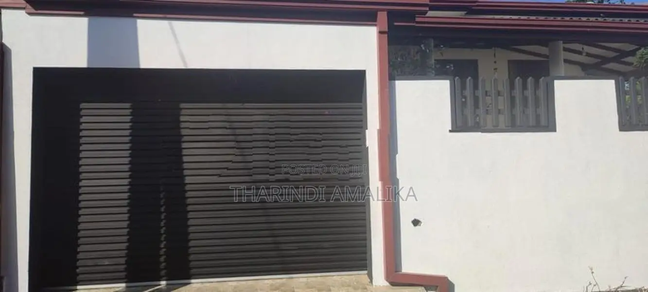 3BR House for Rent in | Quiet Neighborhood Piliyandala