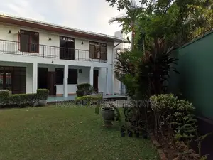 SUPER LUXURY HOUSE FOR RENT COLOMBO 7 CHI2617