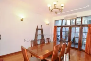 SUPER LUXURY HOUSE FOR RENT COLOMBO 7 HORTON PLACE CH2638