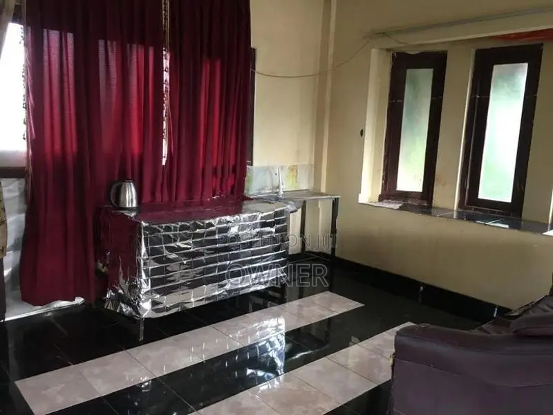 පිළියන්දල කාමරයක් කුලියට දීමට ඇත (ගැහැණු ළමයින් සඳහා)