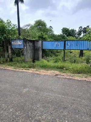 Land for Sale in Manippai