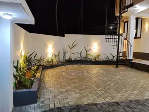 Brand New Luxury Single Storey House for Sale Athurugiriya