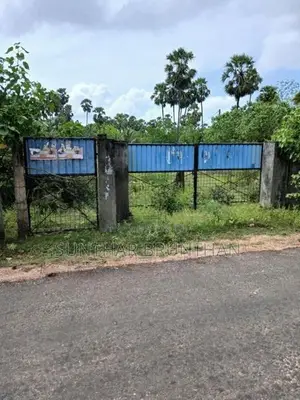 Land for Sale in Manippai