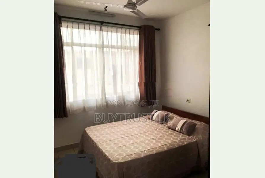 Apartment for Sale in Colombo 04