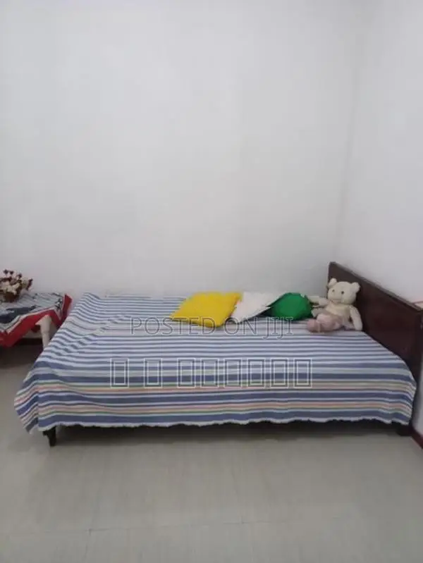 Single Room for Rent in Moratuwa Town (for Boys/Gentlemen)