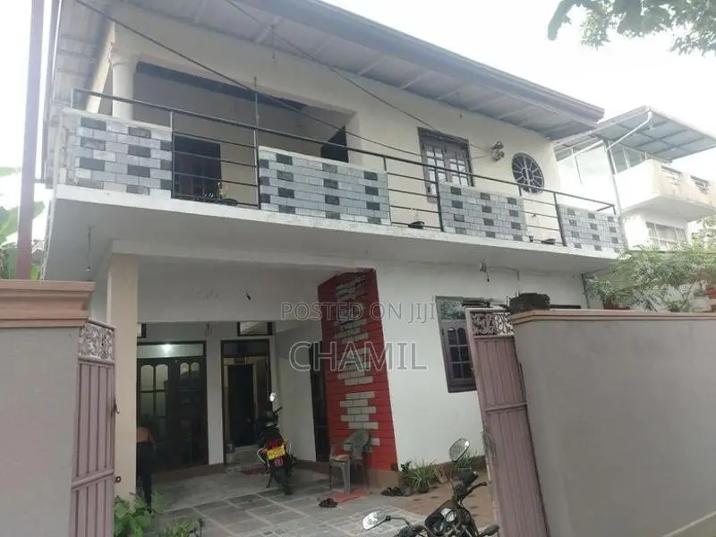 Valuable 2-Storey House for Sale Near Piliyandala Town