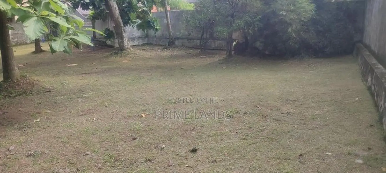 Residential Land for Sale in Thalahena Udyana Mawatha