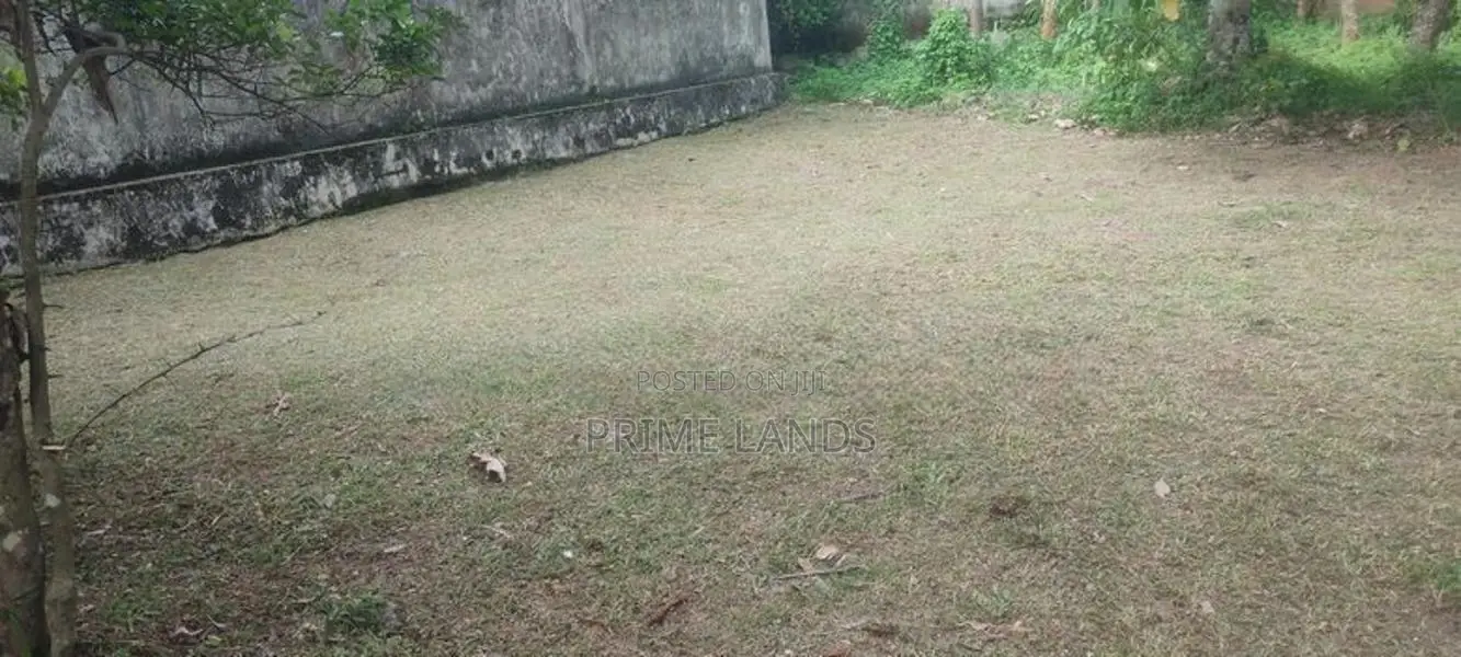 Residential Land for Sale in Thalahena Udyana Mawatha