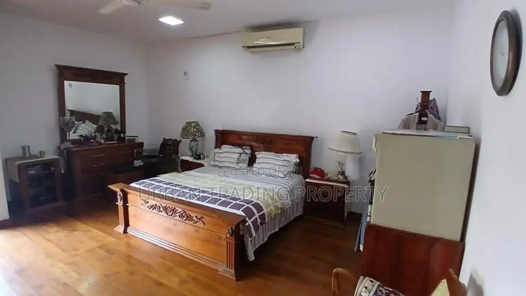03 Storey House with Roof Top for Sale at Colombo