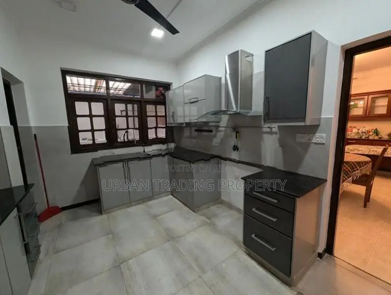 Prime 3 Storey House with Rooftop at Kohuwala