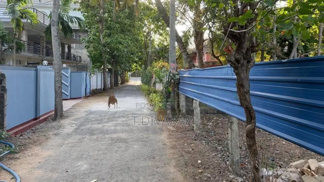 Land for Sale at Uduvil