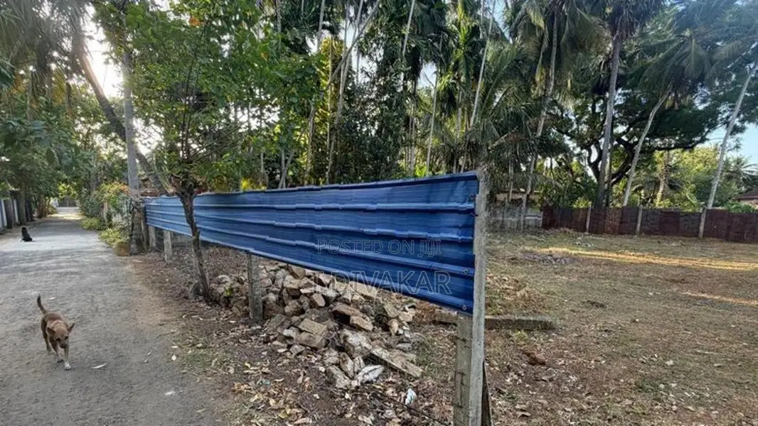 Land for Sale at Uduvil