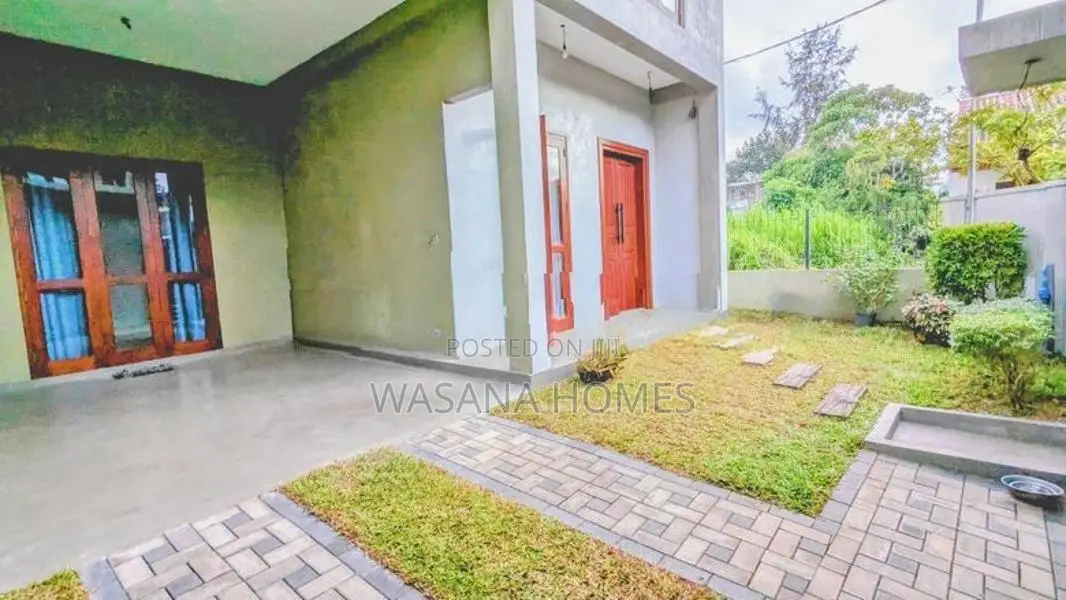 Beautiful House for Sale Kesbewa