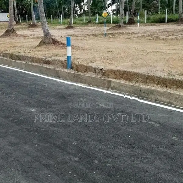 Land for Sale Veyangoda