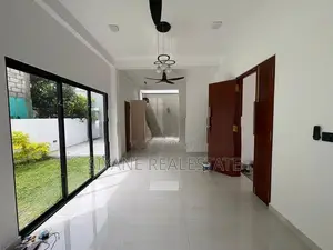 Newly House for Sale in Athurugiriya