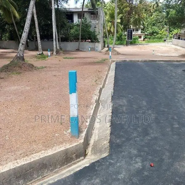 Land for Sale Minuwangoda