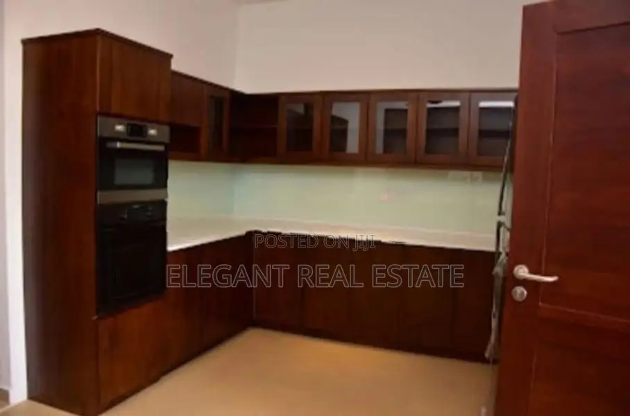 04 Bedroom Unfurnished House for Rent in Battaramulla (A6259)