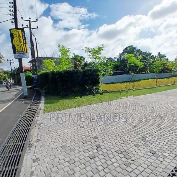 Land for Sale Boralesgamuwa