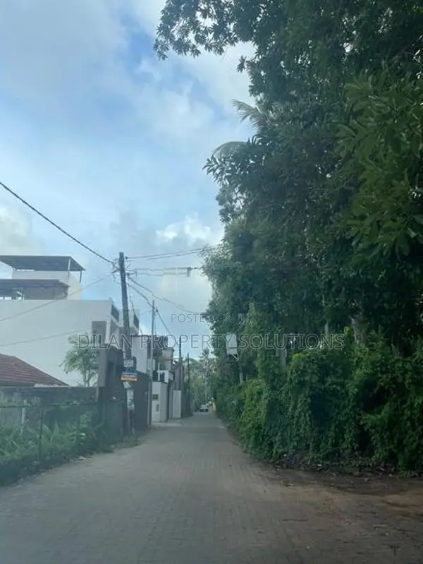 Land for Sale in Salmal Mawatha