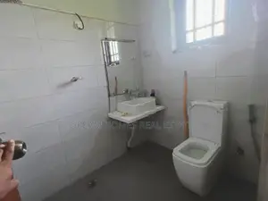 Luxury 3-Storey House for Rent in Pannipitiya
