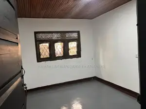 House Rent in Ampitiya