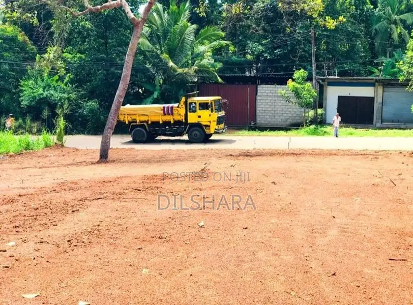 Kekanadura Land for Sale